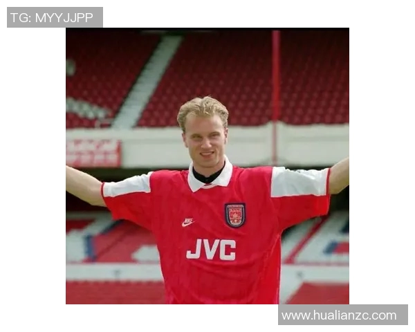 复古小牛皮足球的传奇球星与他的荣耀时刻揭秘